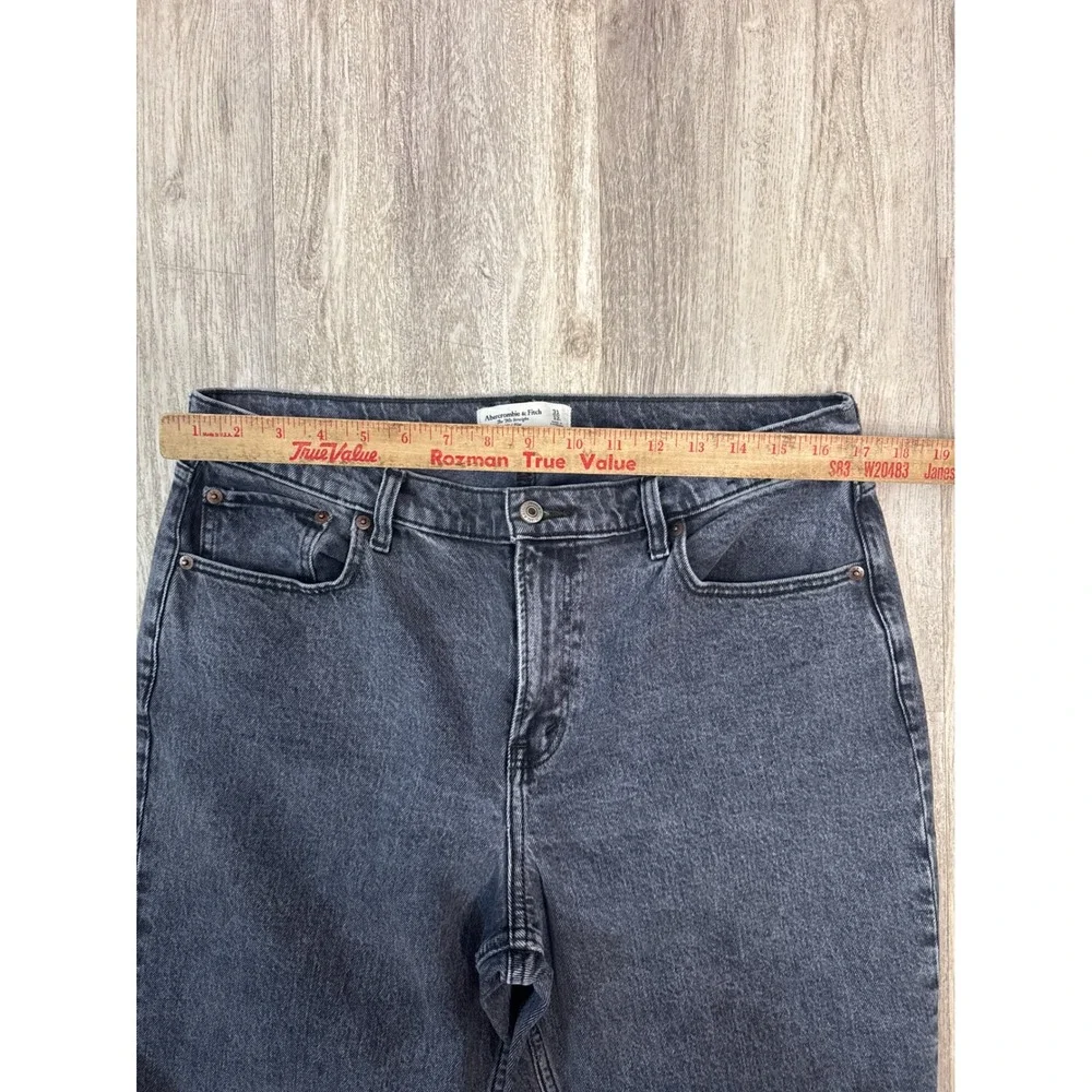 Abercrombie & Fitch Curve Love 90s Straight Mid Rise Jeans Washed Black 31 12L